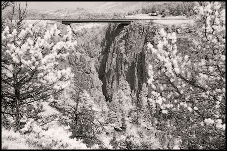 070809-7290-ir-bridge