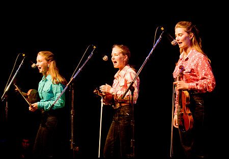 070817-7962-quebesisters